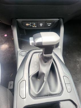Snow White Pearl 2025 Kia K4 LXS