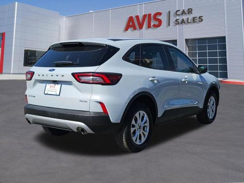 Vapor Blue Metallic 2025 Ford Escape Active