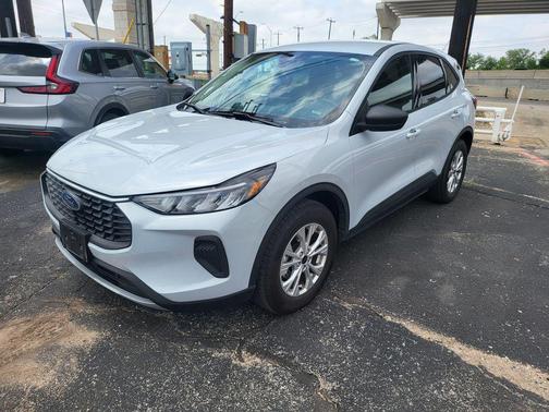 Vapor Blue Metallic 2025 Ford Escape Active