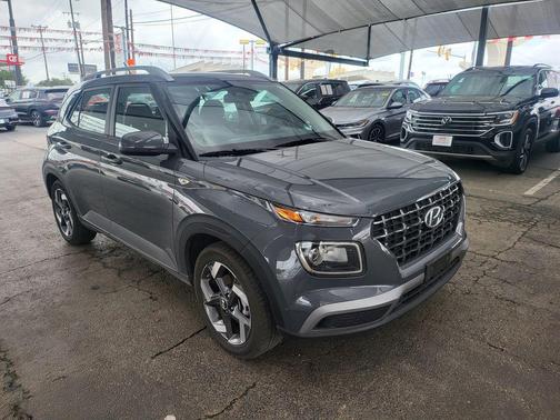 Ecotronic Gray 2025 Hyundai VENUE SEL
