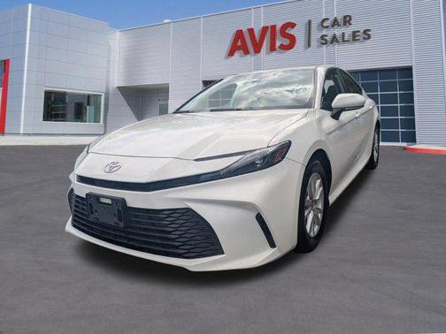 Ice Cap 2025 Toyota Camry LE