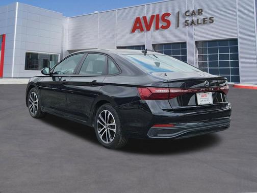 Deep Black Pearl 2025 Volkswagen Jetta 1.5T Sport