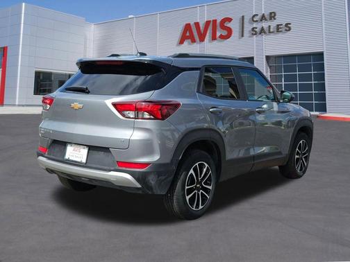 Sterling Gray Metallic 2025 Chevrolet Trailblazer LT