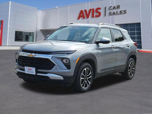 Sterling Gray Metallic 2025 Chevrolet Trailblazer LT