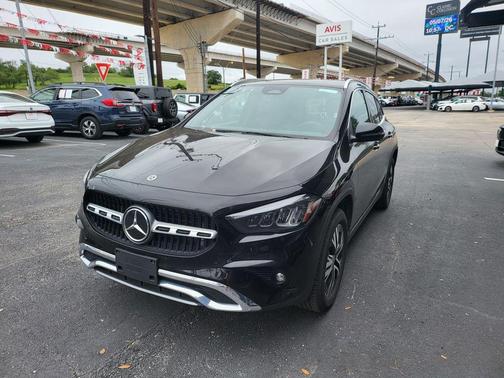 Black Metallic 2025 Mercedes-Benz GLA 250 4MATIC