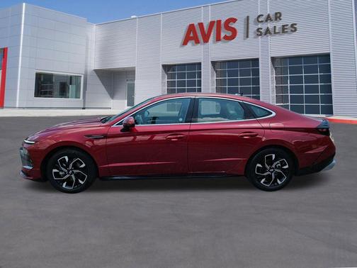 Ultimate red 2025 Hyundai SONATA SEL