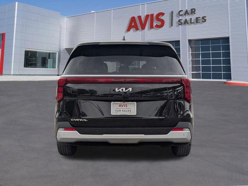 2025 Kia Carnival LXS