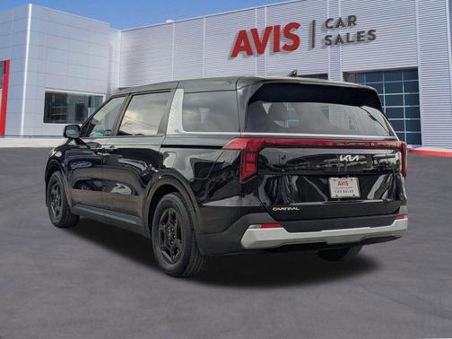 2025 Kia Carnival LXS