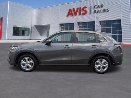 Lunar Silver Metallic 2025 Honda HR-V LX