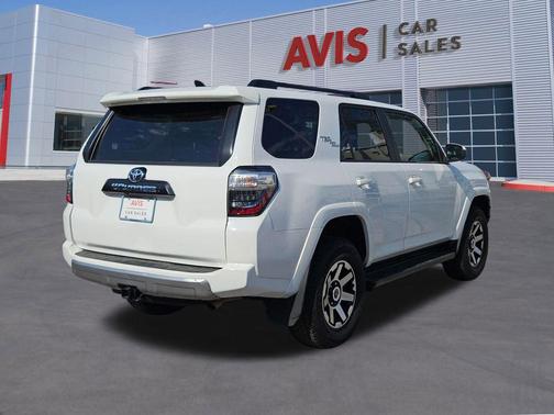 2024 Toyota 4Runner TRD Off Road