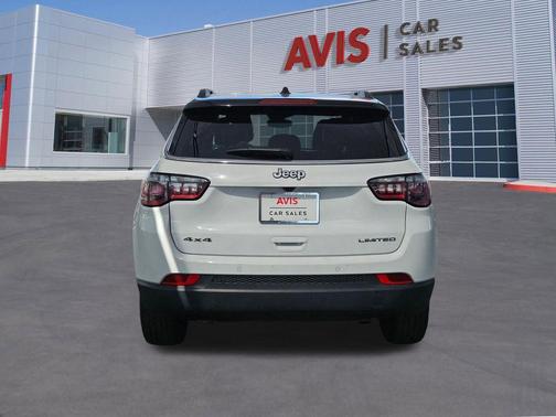 Bright White Clearcoat 2025 Jeep Compass Limited