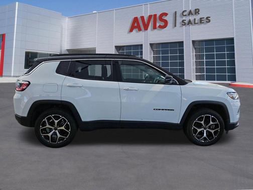 Bright White Clearcoat 2025 Jeep Compass Limited