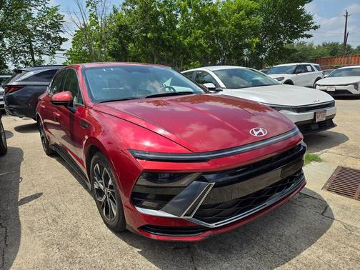 Ultimate red 2025 Hyundai SONATA SEL