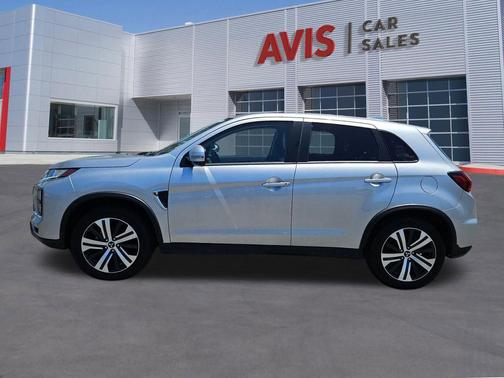 Alloy Silver Metallic 2025 Mitsubishi Outlander Sport SE