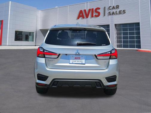 Alloy Silver Metallic 2025 Mitsubishi Outlander Sport SE