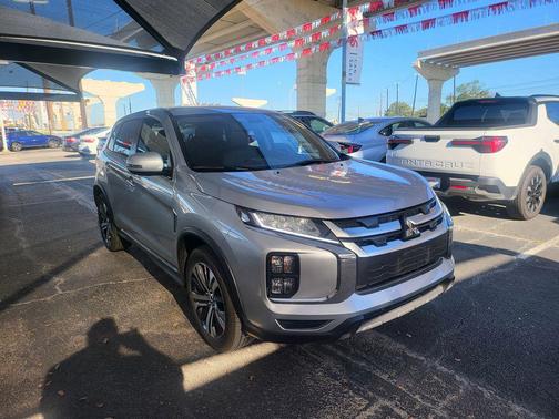 Alloy Silver Metallic 2025 Mitsubishi Outlander Sport SE