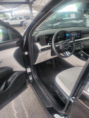 Phantom Black 2025 Hyundai TUCSON SEL