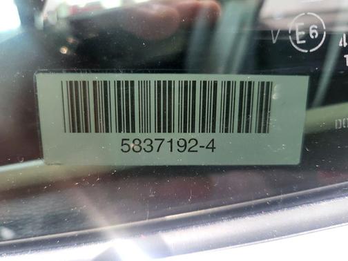 White Diamond 2025 Mitsubishi Outlander SE 2.5 S-AWC
