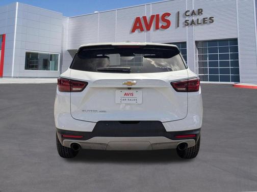 Summit White 2025 Chevrolet Blazer 2LT