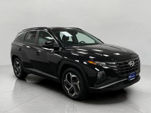 Black 2023 Hyundai TUCSON SEL