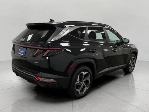Black 2023 Hyundai TUCSON SEL