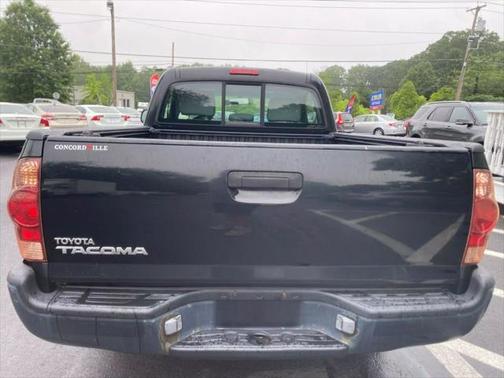 2005 Toyota Tacoma Base