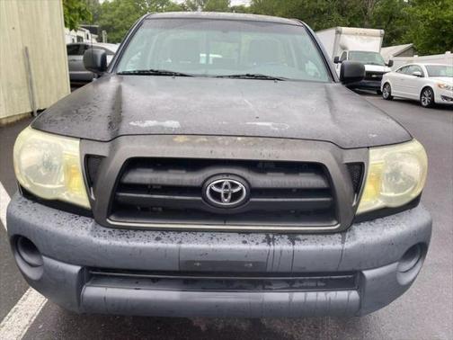 2005 Toyota Tacoma Base