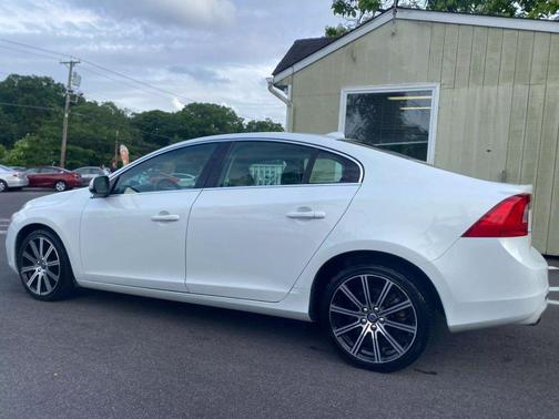 2016 Volvo S60 Inscription T5 Premier