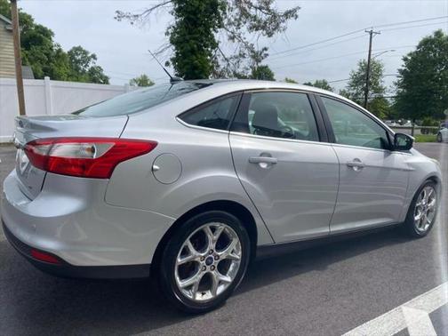 2012 Ford Focus SEL