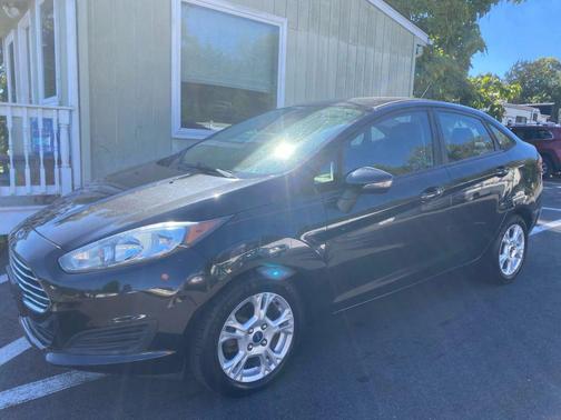 2014 Ford Fiesta SE