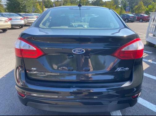 2014 Ford Fiesta SE
