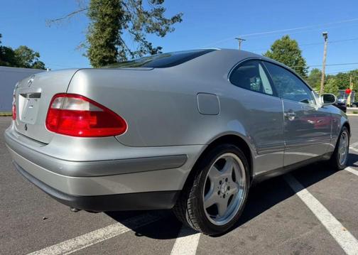 Brilliant Silver Metallic 1999 Mercedes-Benz CLK-Class 320