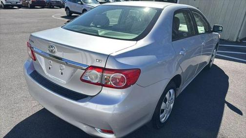 2011 Toyota Corolla LE