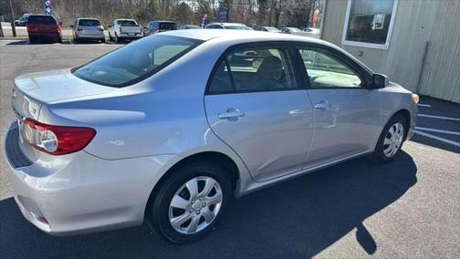 2011 Toyota Corolla LE