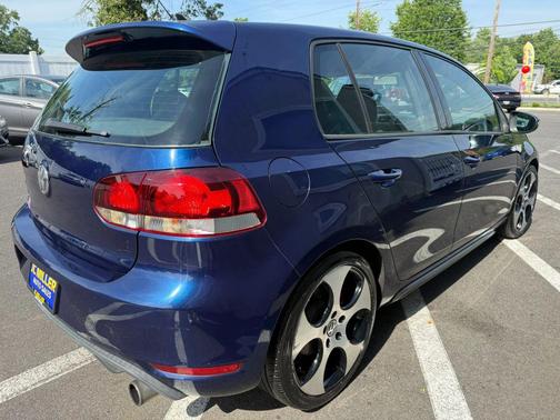 Shadow Blue Metallic 2011 Volkswagen GTI 2.0T Hatchback Sedan 4D