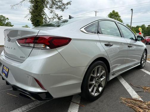 Symphony Silver 2018 Hyundai SONATA Limited 2.0T+