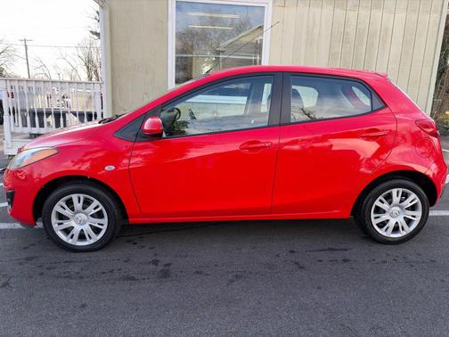 2013 Mazda Mazda2 Sport