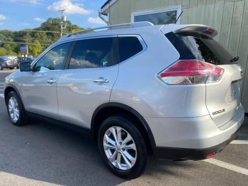2015 Nissan Rogue SV