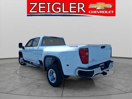 Summit White 2024 Chevrolet Silverado 3500 LT
