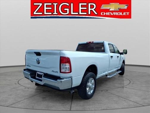 Bright White Clearcoat 2024 RAM 3500 Big Horn
