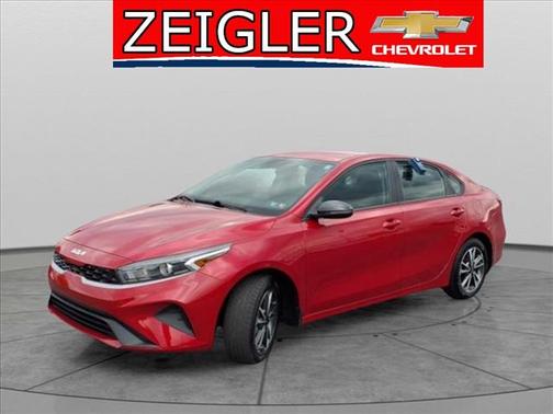 2023 Kia Forte LXS