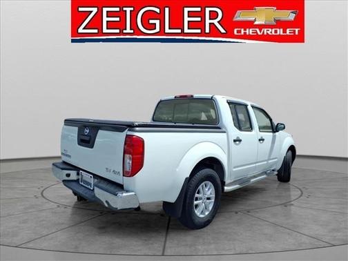 Glacier White 2018 Nissan Frontier SV
