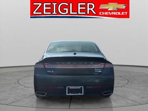 2016 Lincoln MKZ Base
