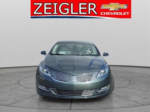 2016 Lincoln MKZ Base