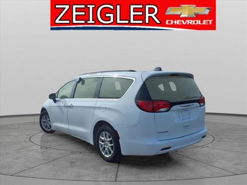 2021 Chrysler Voyager LXI