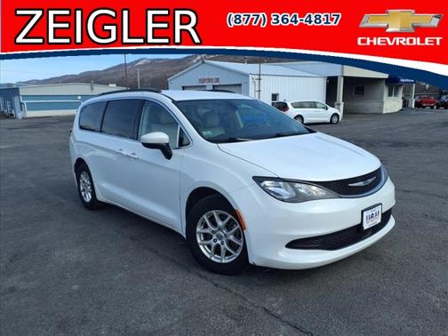 2021 Chrysler Voyager LXI