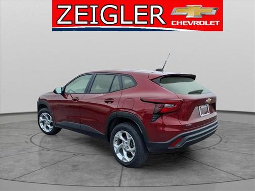 2025 Chevrolet Trax LS