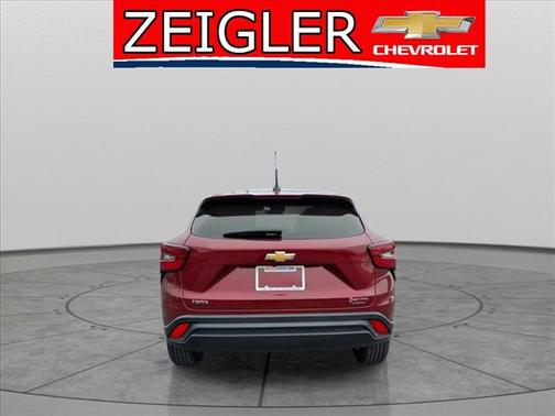 2025 Chevrolet Trax LS