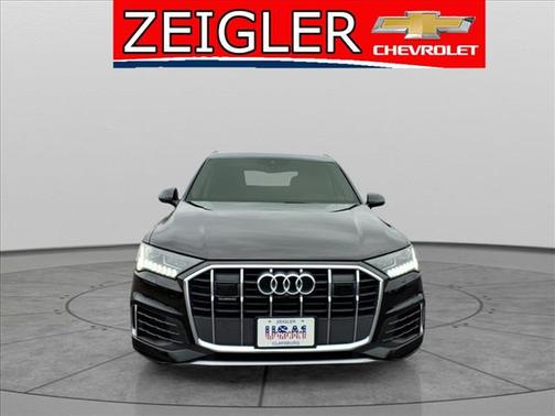 2023 Audi Q7 55 Premium Plus