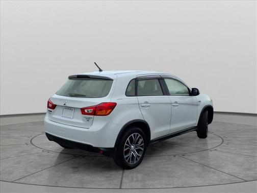 2016 Mitsubishi Outlander Sport 2.4 ES